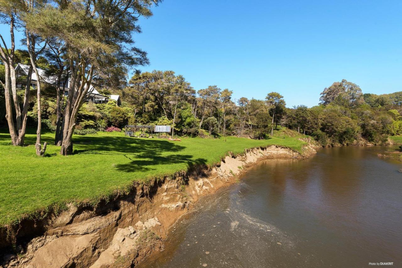 Fantail River Lodge Haruru Eksteriør billede